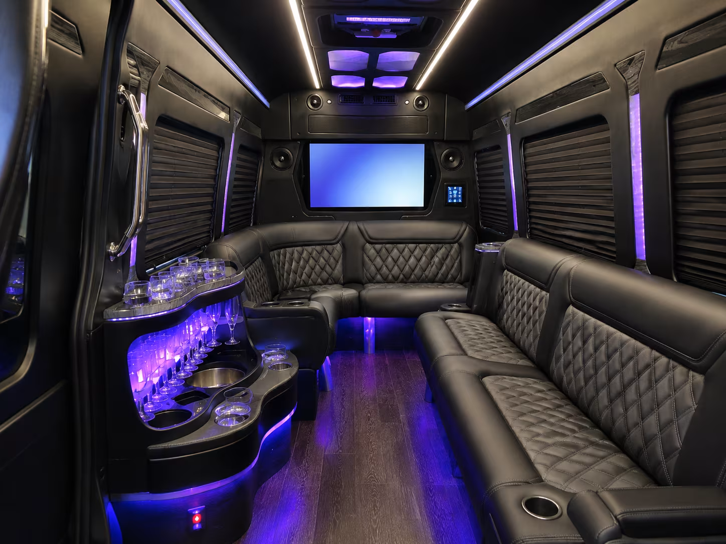 conference and convention center shuttle buses from westminster